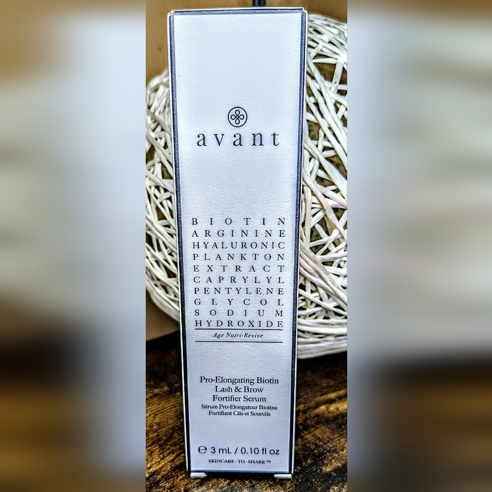 AVANT SKINCARE Pro-Elongating Biotin Lash & Brow Fortifier Serum - Picture 9 of 14